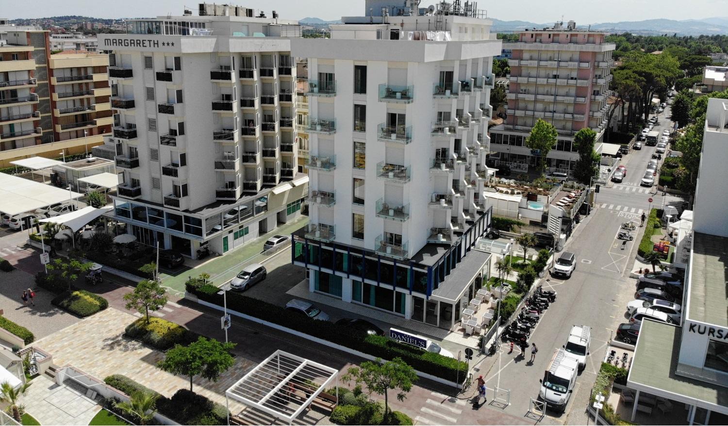 Hotel Daniel'S Fronte Mare Riccione Exterior photo