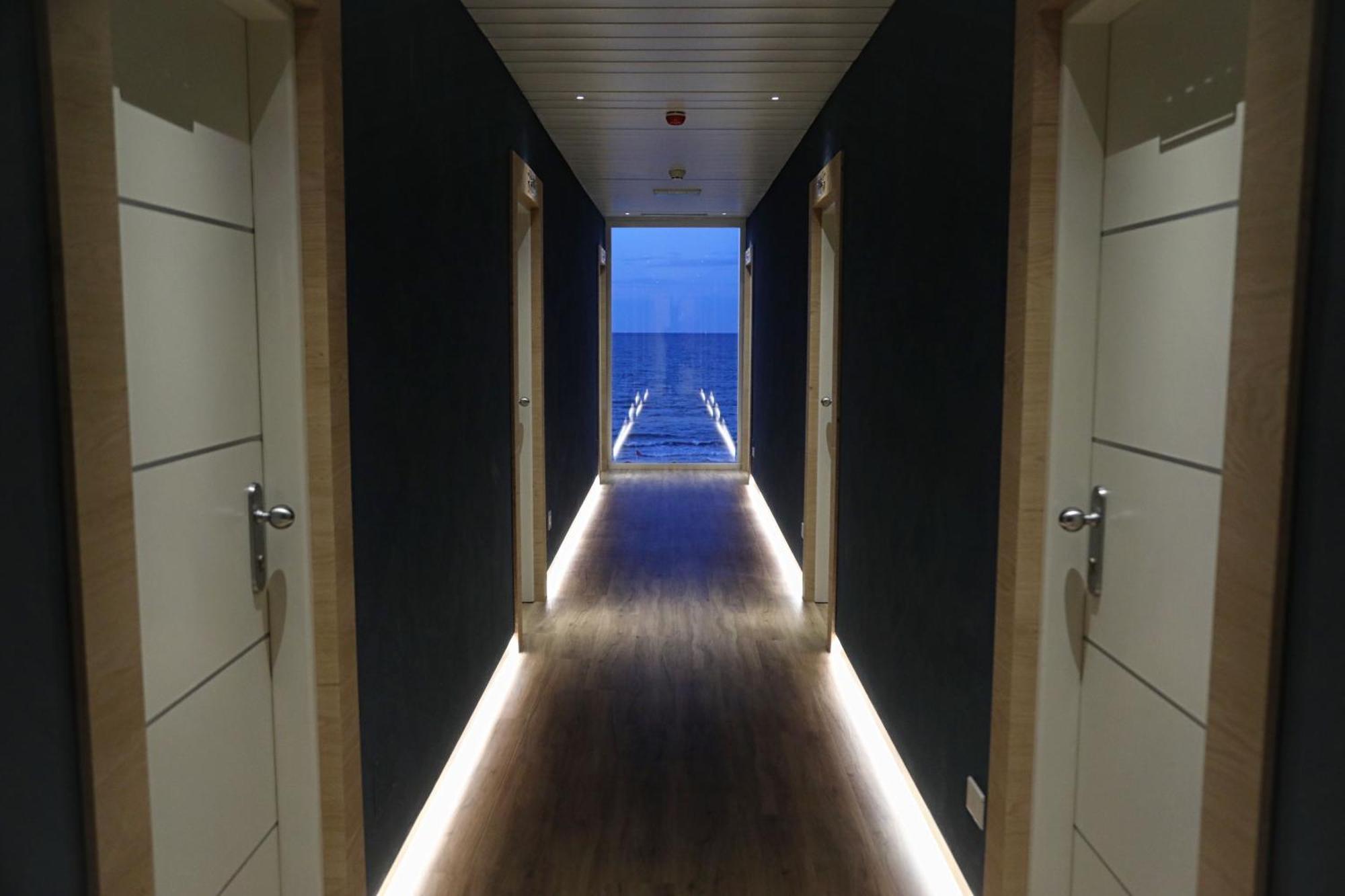 Hotel Daniel'S Fronte Mare Riccione Exterior photo